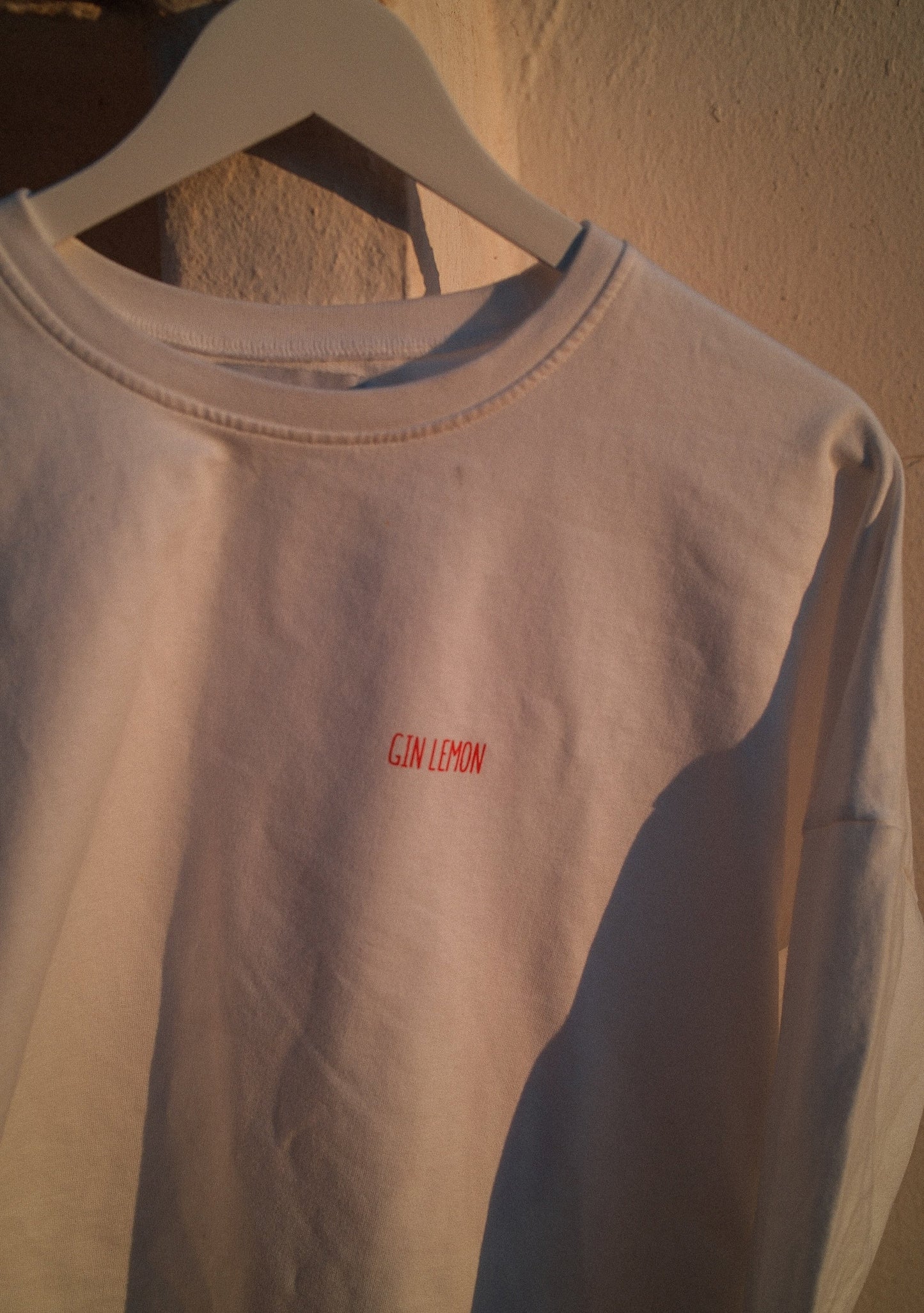 SUDADERA WHITE & RED SUNSET MUJER
