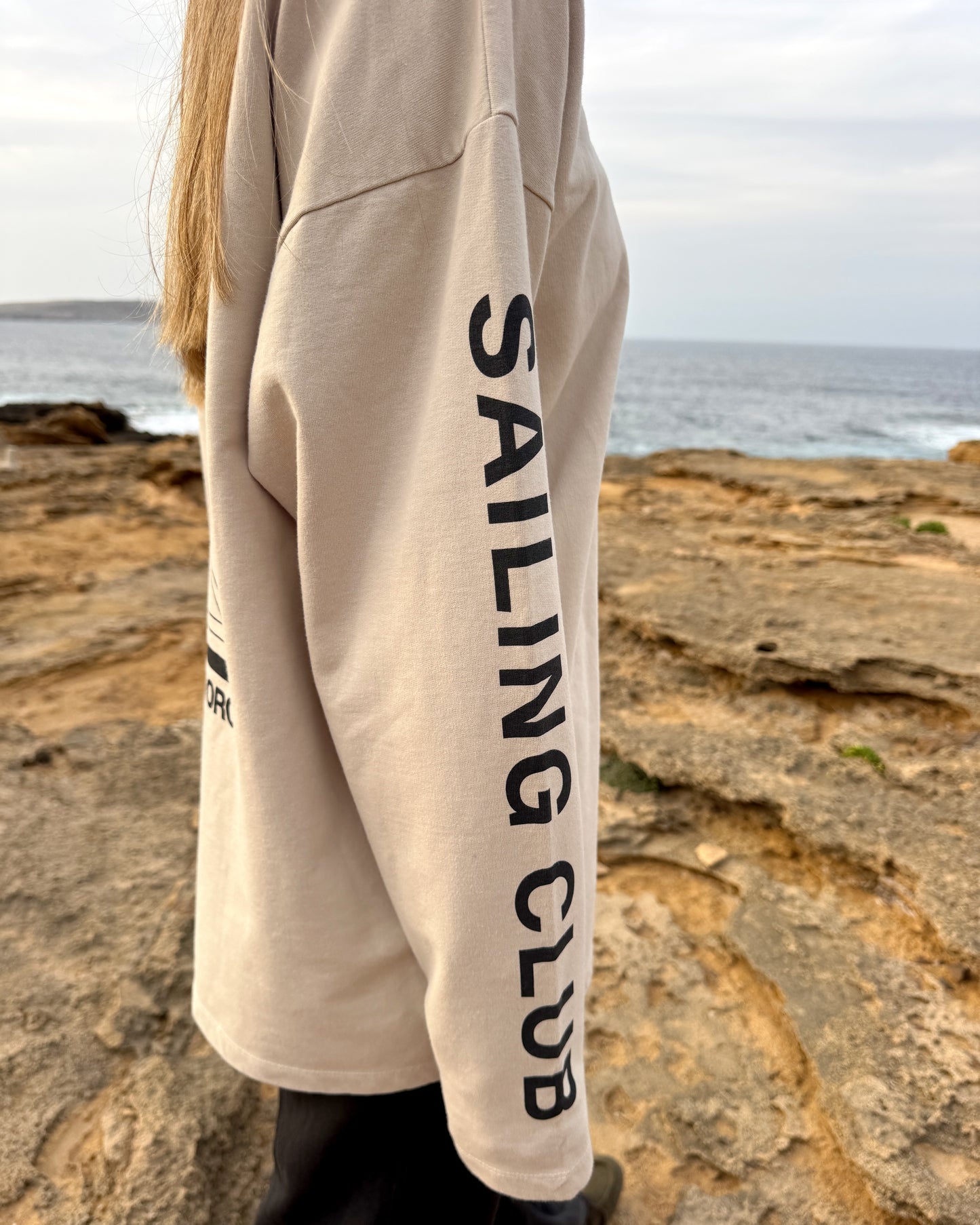 SUDADERA BEIG SAILING CLUB